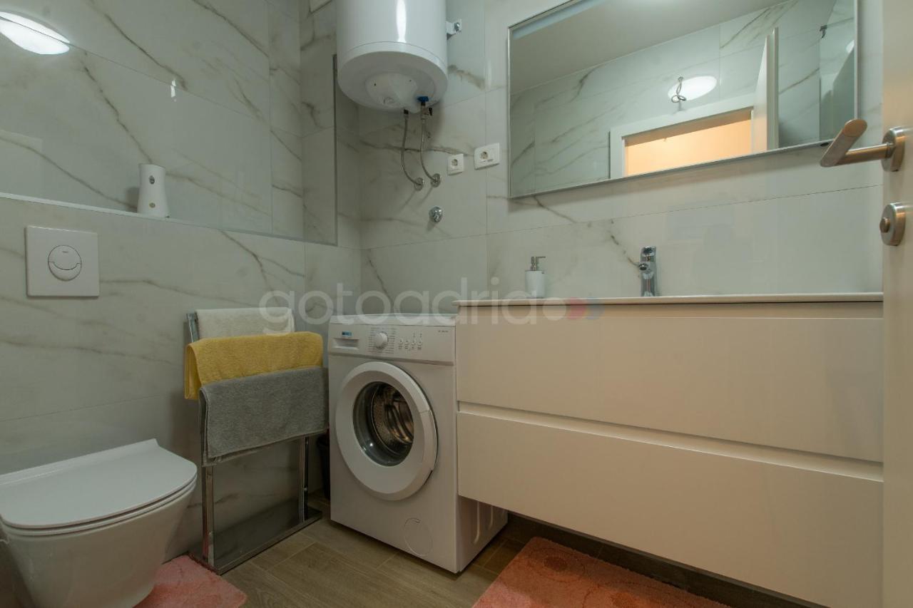 Sea View Apartment Ljiljana มาคาร์สกา ภายนอก รูปภาพ